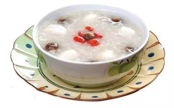雪梨麻黄瘦肉粥 雪梨麻黄瘦肉粥