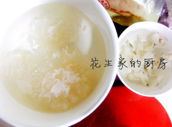 百合银耳红枣汤水