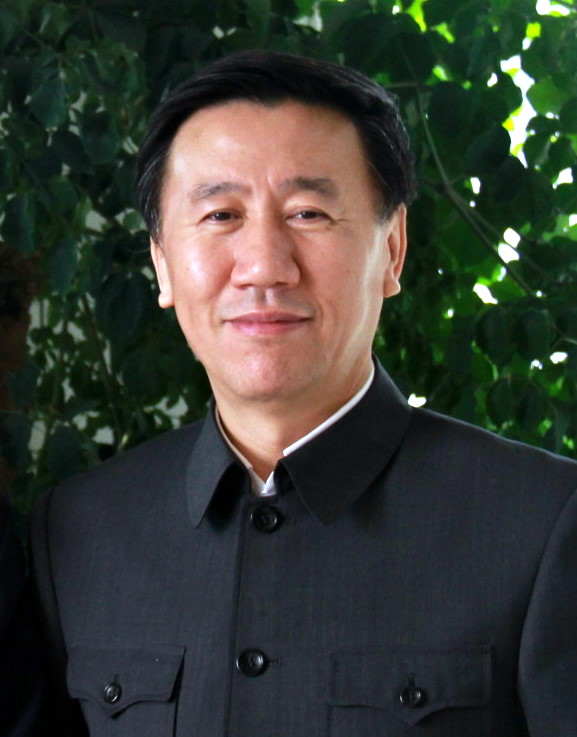 吕革新 吕革新