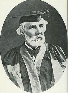 1879年屠格涅夫接受牛津荣誉博士。 1879年屠格涅夫接受牛津荣誉博士。