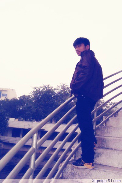何润宏生活照 何润宏生活照