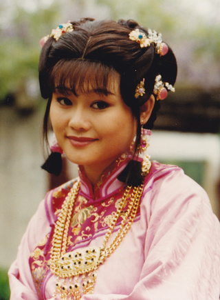 何静(中国内地女歌手)