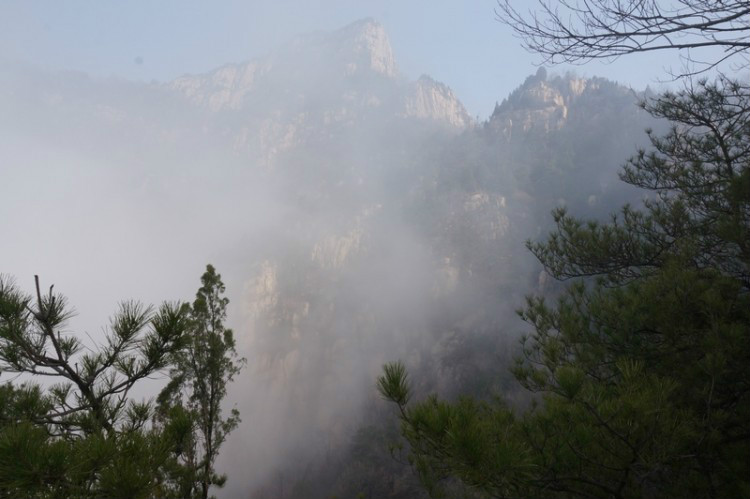 傲徕峰 傲徕峰