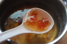 牛奶蛋白炖桃胶