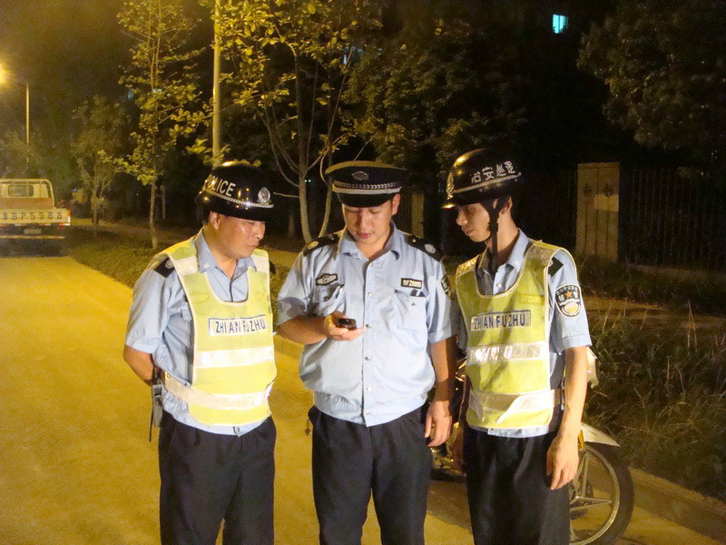 辅警 辅警