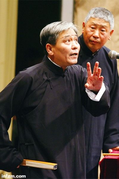 马志明与徒弟黄族民 马志明与徒弟黄族民