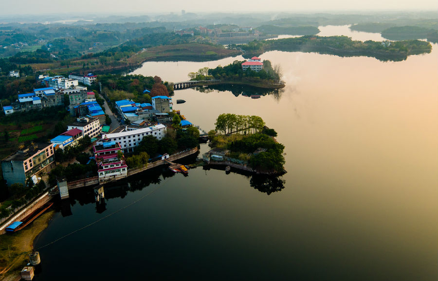 龙泉湖 龙泉湖