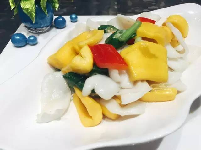 银杏果炒凤梨