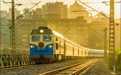 Z80次行驶在北京铁路东北环线 Z80次行驶在北京铁路东北环线