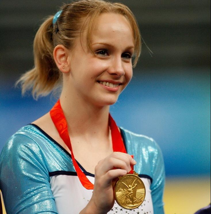 2008年北京奥运会女子自由体操冠军伊兹巴萨 2008年北京奥运会女子自由体操冠军伊兹巴萨