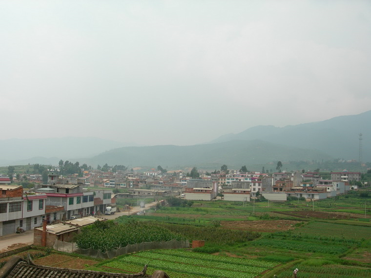 华光村(云南省玉溪市澂江县龙街镇下辖村) 华光村(云南省玉溪市澂江县龙街镇下辖村)