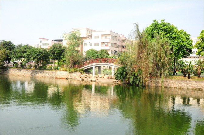 坑头村(广东省广州市番禺区南村镇下辖村) 坑头村(广东省广州市番禺区南村镇下辖村)