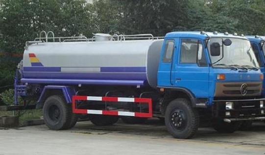 145运水车 145运水车