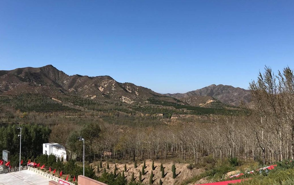 繁峙县平型关一带山岭(南支起点) 繁峙县平型关一带山岭(南支起点)
