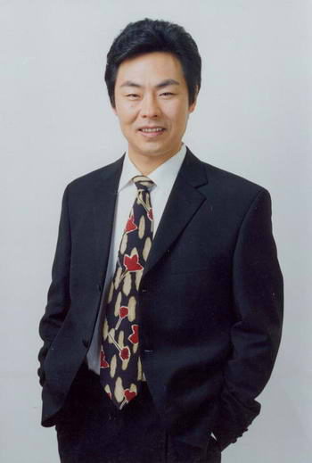 男高音丁毅与海莉美妙的和谐全球巡迴演唱会 男高音丁毅与海莉美妙的和谐全球巡迴演唱会