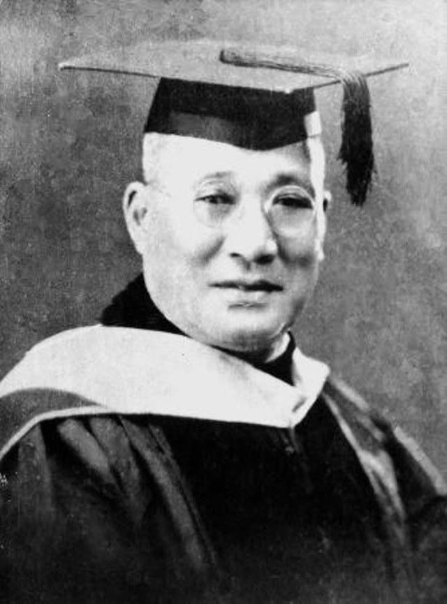 重庆南开中学创办人张伯苓 重庆南开中学创办人张伯苓
