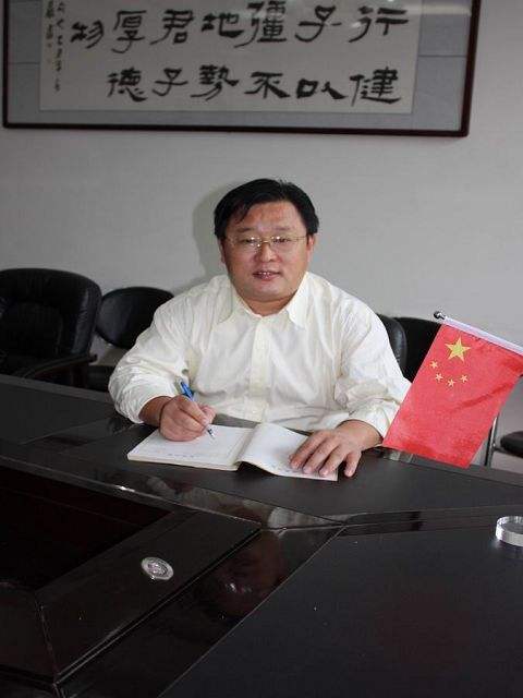 王正友(中学高级教师) 王正友(中学高级教师)