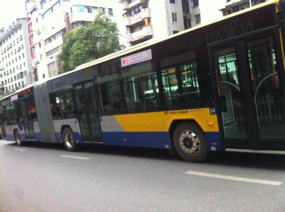 遵义公交305路