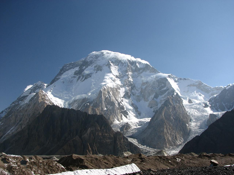 加舒尔布鲁木山 加舒尔布鲁木山