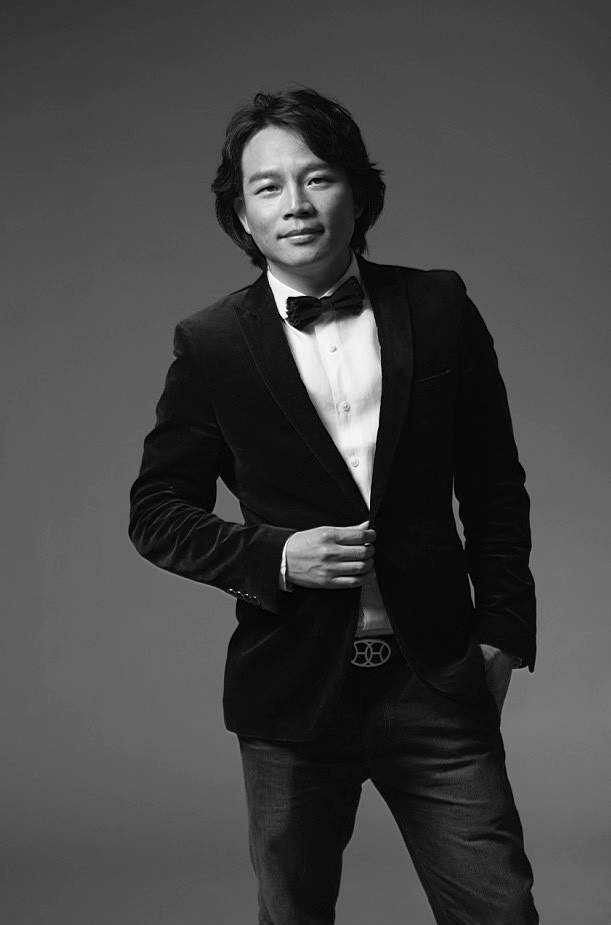 林晓霖(ARK诺亚时尚品牌投资管理机构总裁) 林晓霖(ARK诺亚时尚品牌投资管理机构总裁)