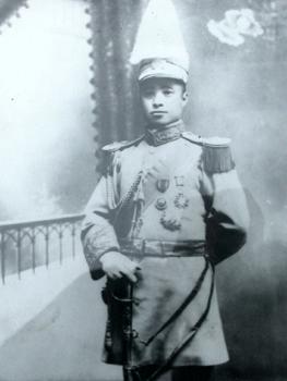 张培梅 张培梅
