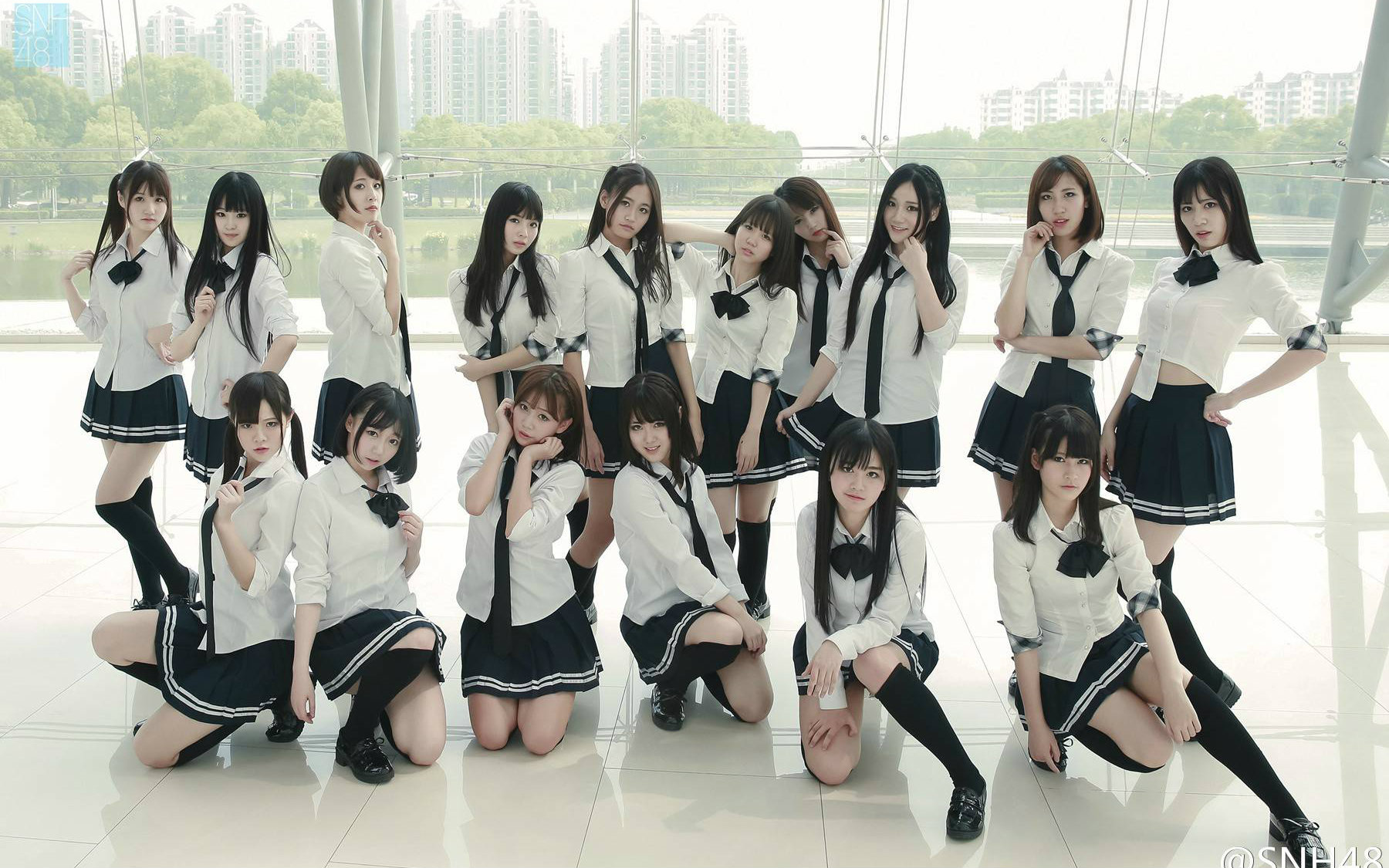 偶像的黎明(SNH48 TEAM HII第三台剧场公演) 偶像的黎明(SNH48 TEAM HII第三台剧场公演)
