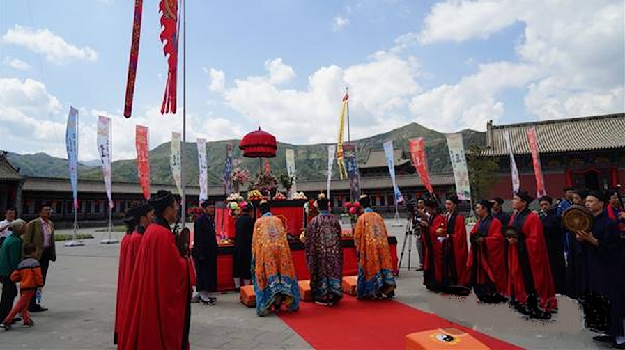 2016年在北岳恆山三元宫举行的五岳祈福法会 2016年在北岳恆山三元宫举行的五岳祈福法会