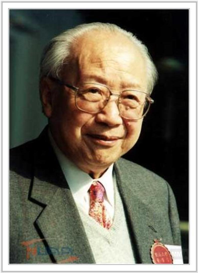 我国力学之父--钱伟长院士 我国力学之父--钱伟长院士