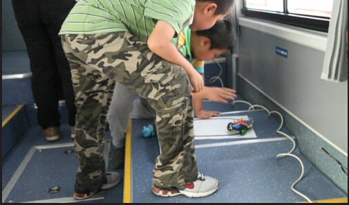 科学巴士 科学巴士