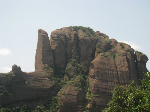 龟峰主峰——骆驼峰 龟峰主峰——骆驼峰