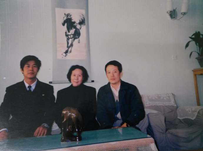 刘正伟(中国书法家协会会员) 刘正伟(中国书法家协会会员)
