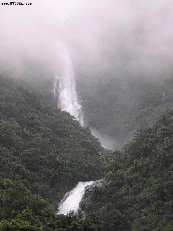 揭岭飞泉 揭岭飞泉