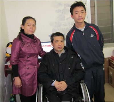 何兰玲 何兰玲