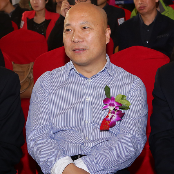 席宏斌 席宏斌