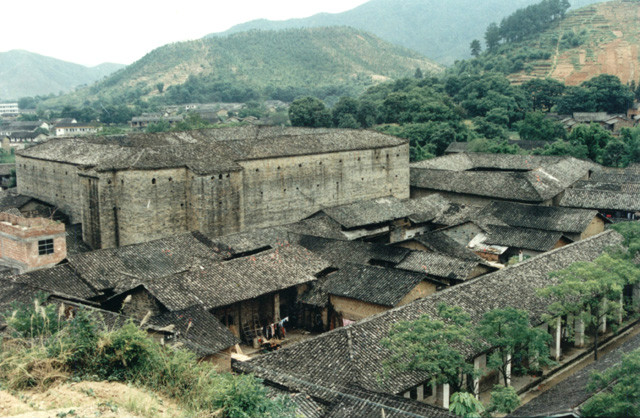 燕翼围 燕翼围