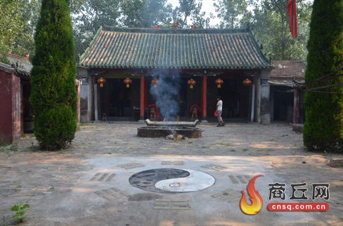 天齐庙 天齐庙
