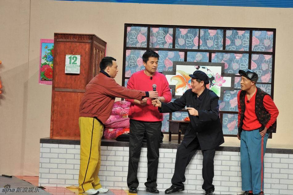 就差钱(2010年何庆魁、尹琪编剧的小品) 就差钱(2010年何庆魁、尹琪编剧的小品)
