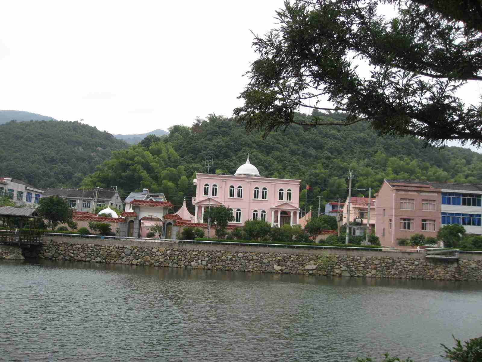 碧岭生态村 碧岭生态村