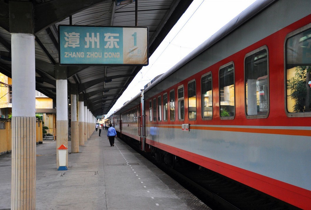 漳州东站 漳州东站