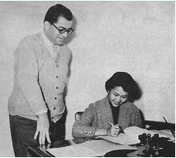 1956年,葛兰正式加盟“国际电影公司” 1956年,葛兰正式加盟“国际电影公司”