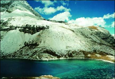 西藏高原冰川告急