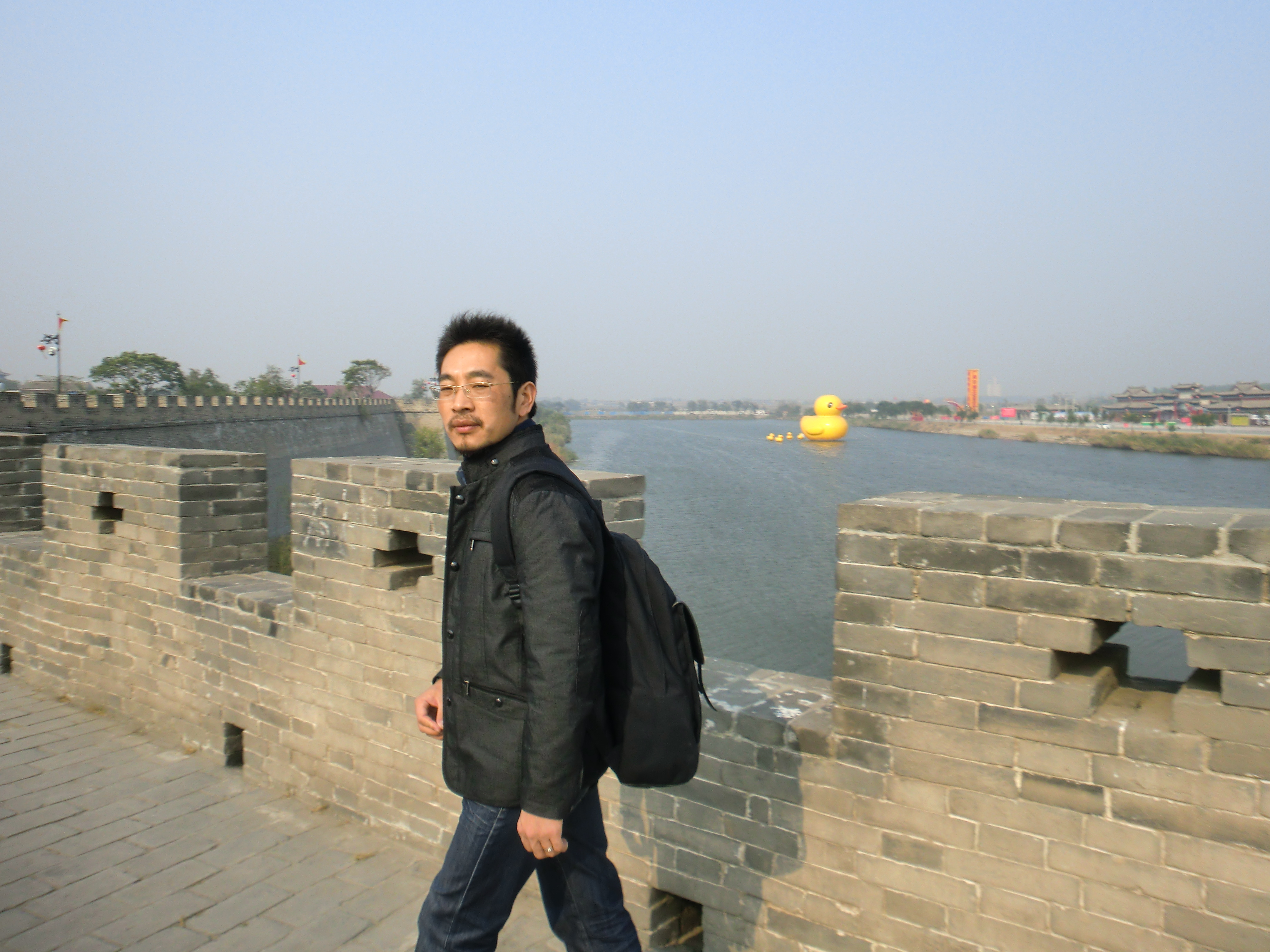 王彦山(中国当代作家、诗人、编辑) 王彦山(中国当代作家、诗人、编辑)