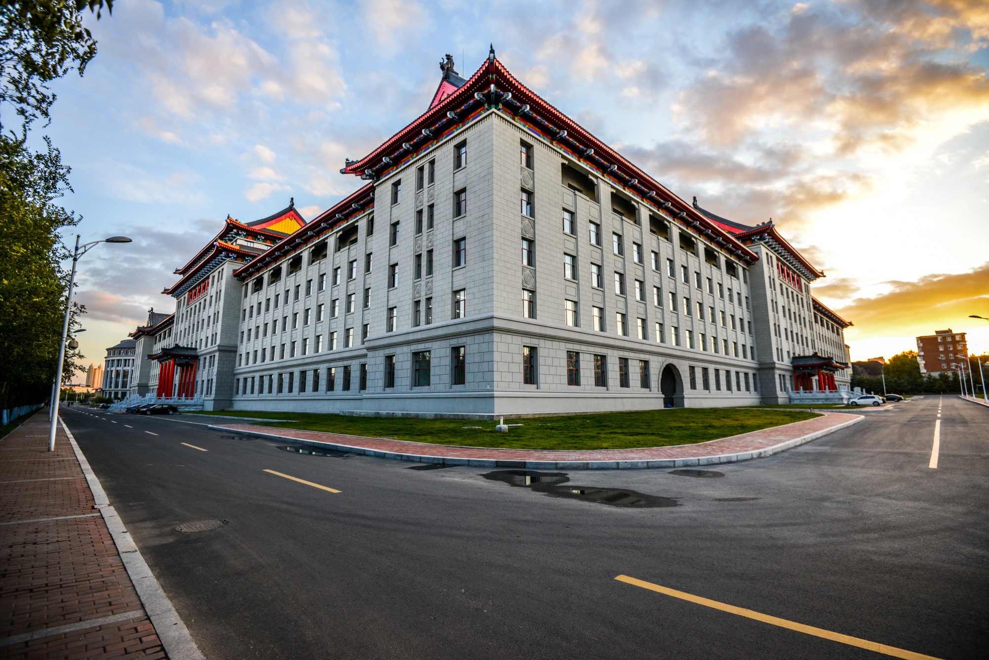 哈尔滨工程大学机电工程学院 哈尔滨工程大学机电工程学院