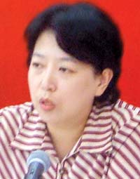 周真平 周真平