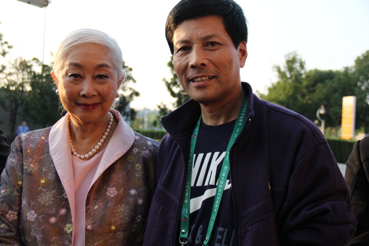 马德林和卢燕女士 马德林和卢燕女士