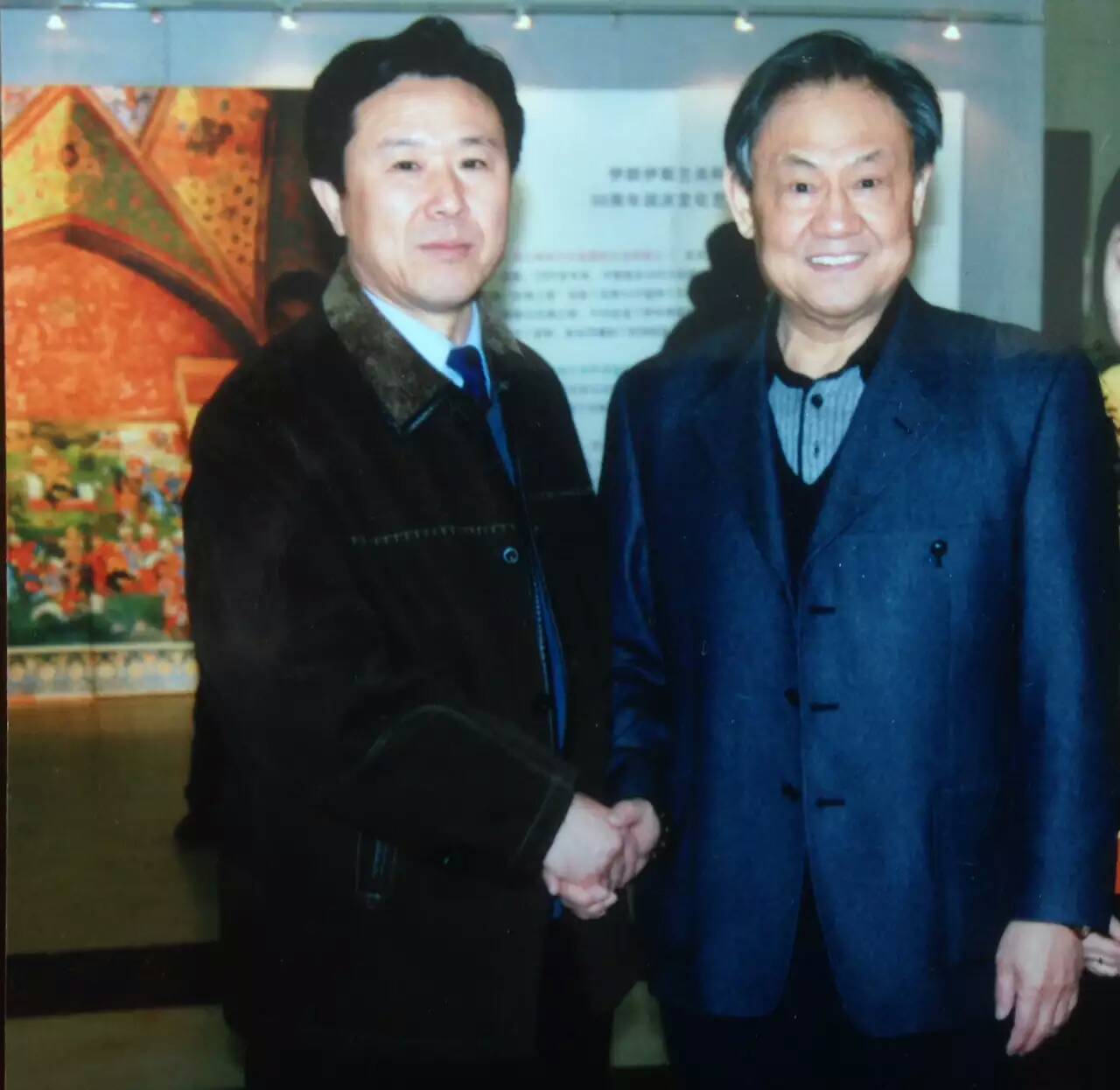 与郭玉祥中将在红色活动中 与郭玉祥中将在红色活动中