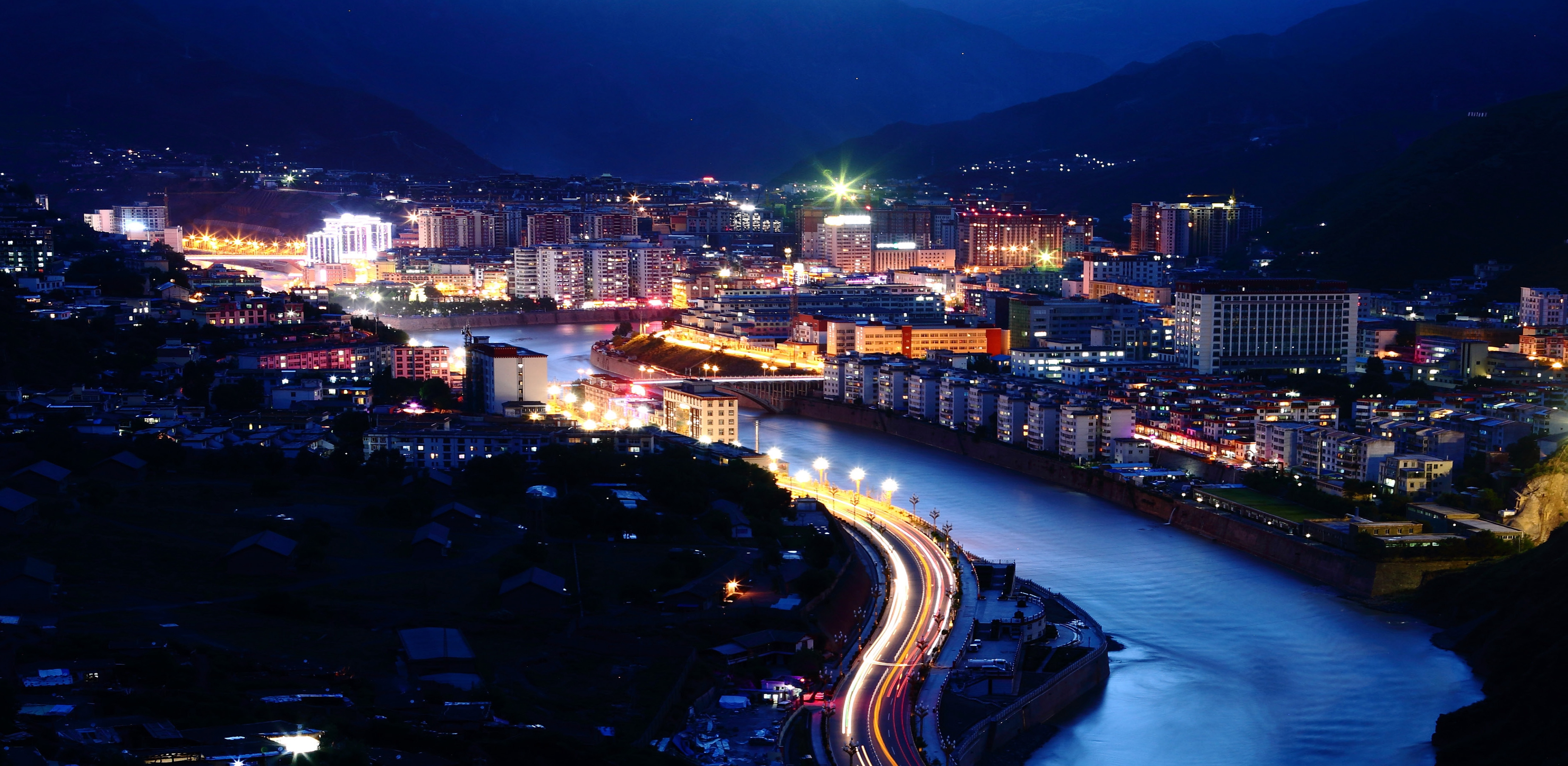 昌都夜景 昌都夜景