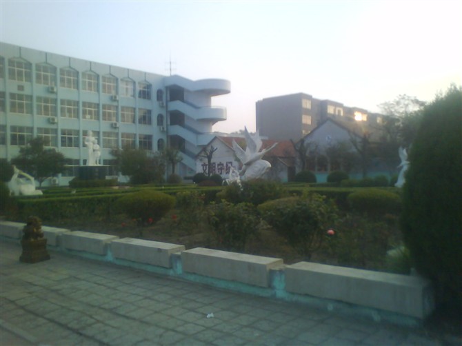 学校图片 学校图片
