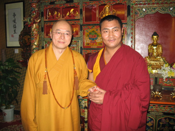 雍仲本教阿扎活佛与海涛法师 雍仲本教阿扎活佛与海涛法师