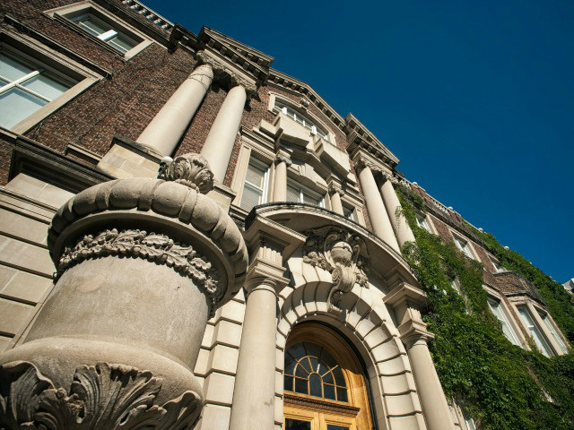 阿尔伯塔大学 阿尔伯塔大学